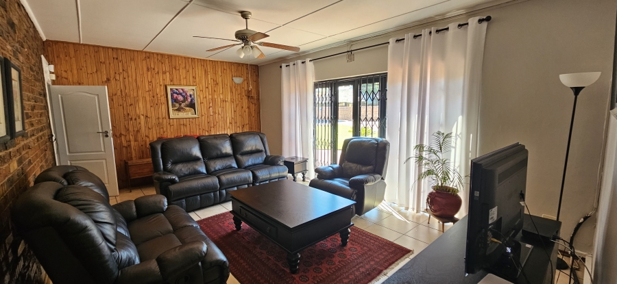 4 Bedroom Property for Sale in Monument Heights Northern Cape